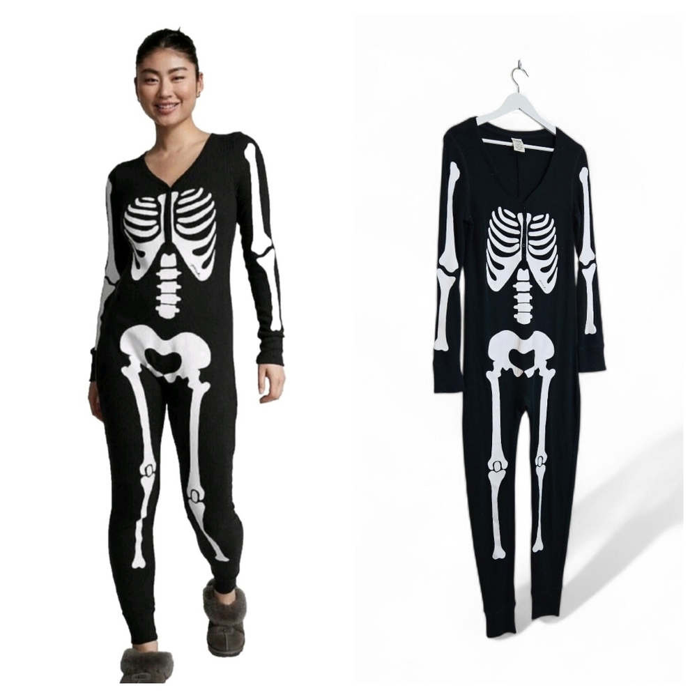 Victoria's Secret PINK Skeleton Thermal Onesie Size M Glow Halloween Black